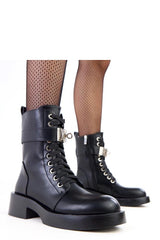  Laarsjes model 218818 Solea 