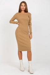  Avondjurk model 175071 Trendy. ING 